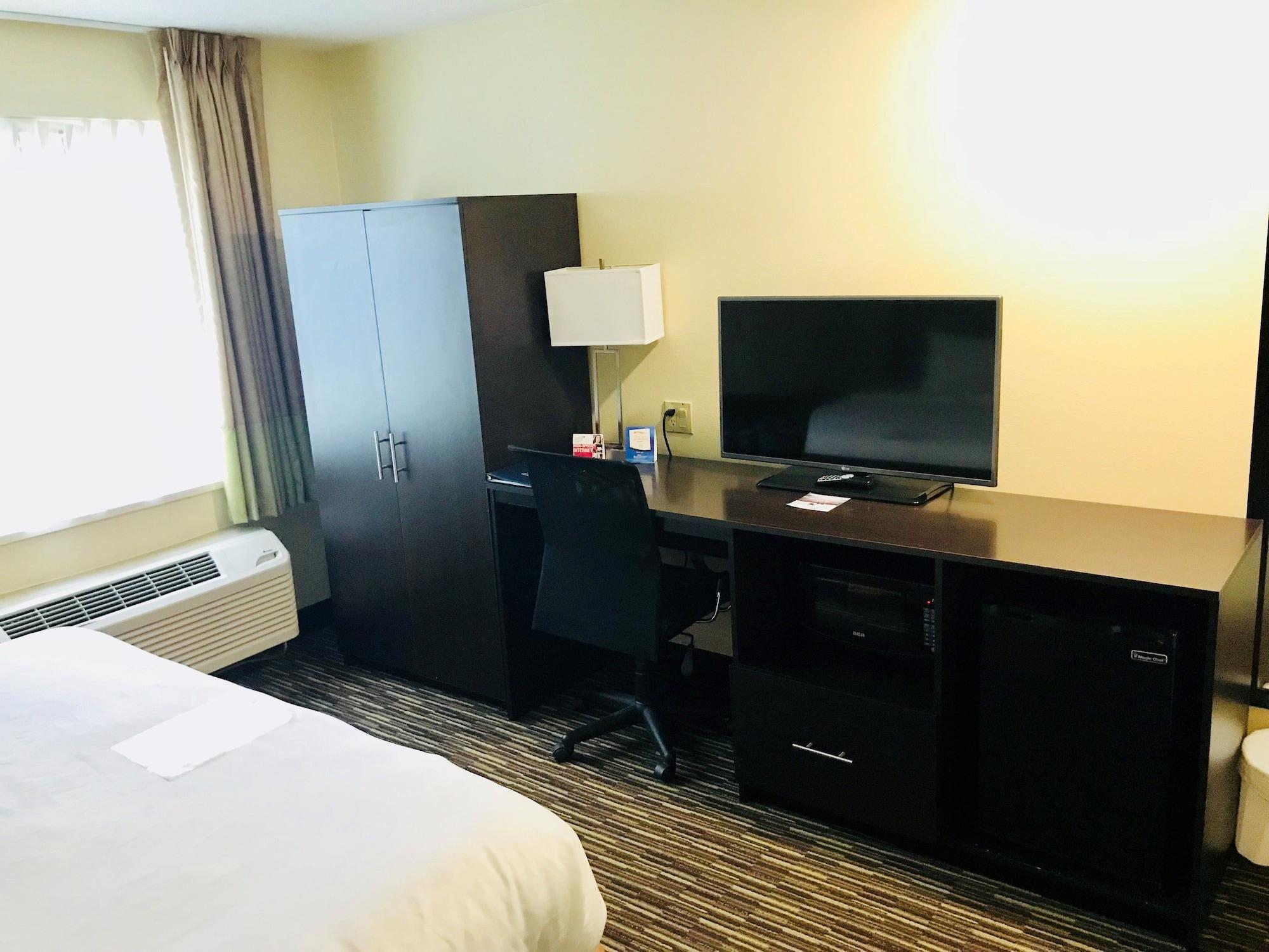 Baymont By Wyndham Newark At University Of Delaware Extérieur photo