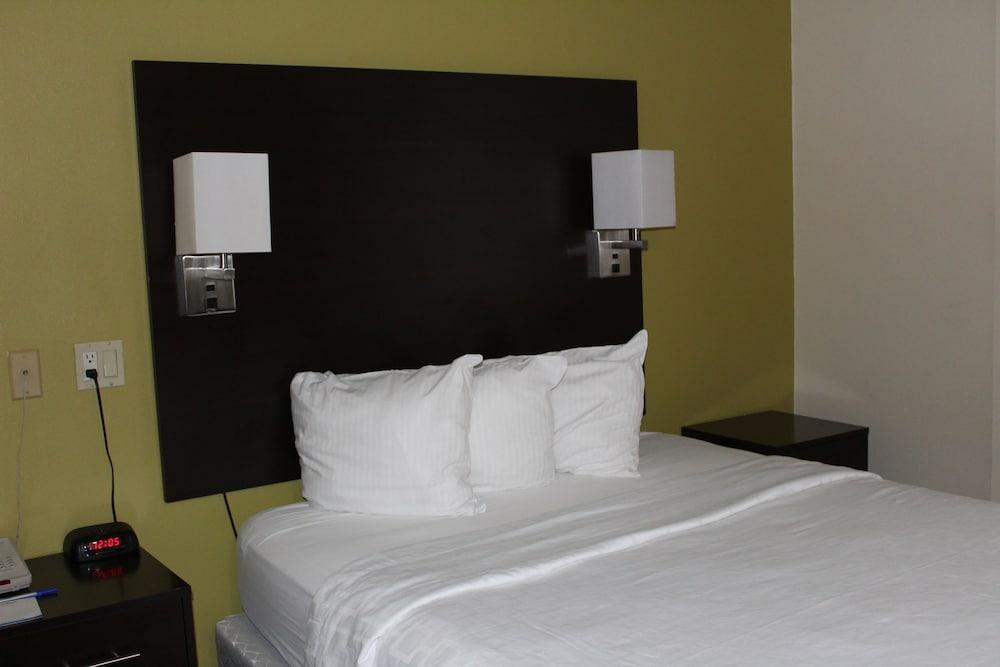 Baymont By Wyndham Newark At University Of Delaware Extérieur photo