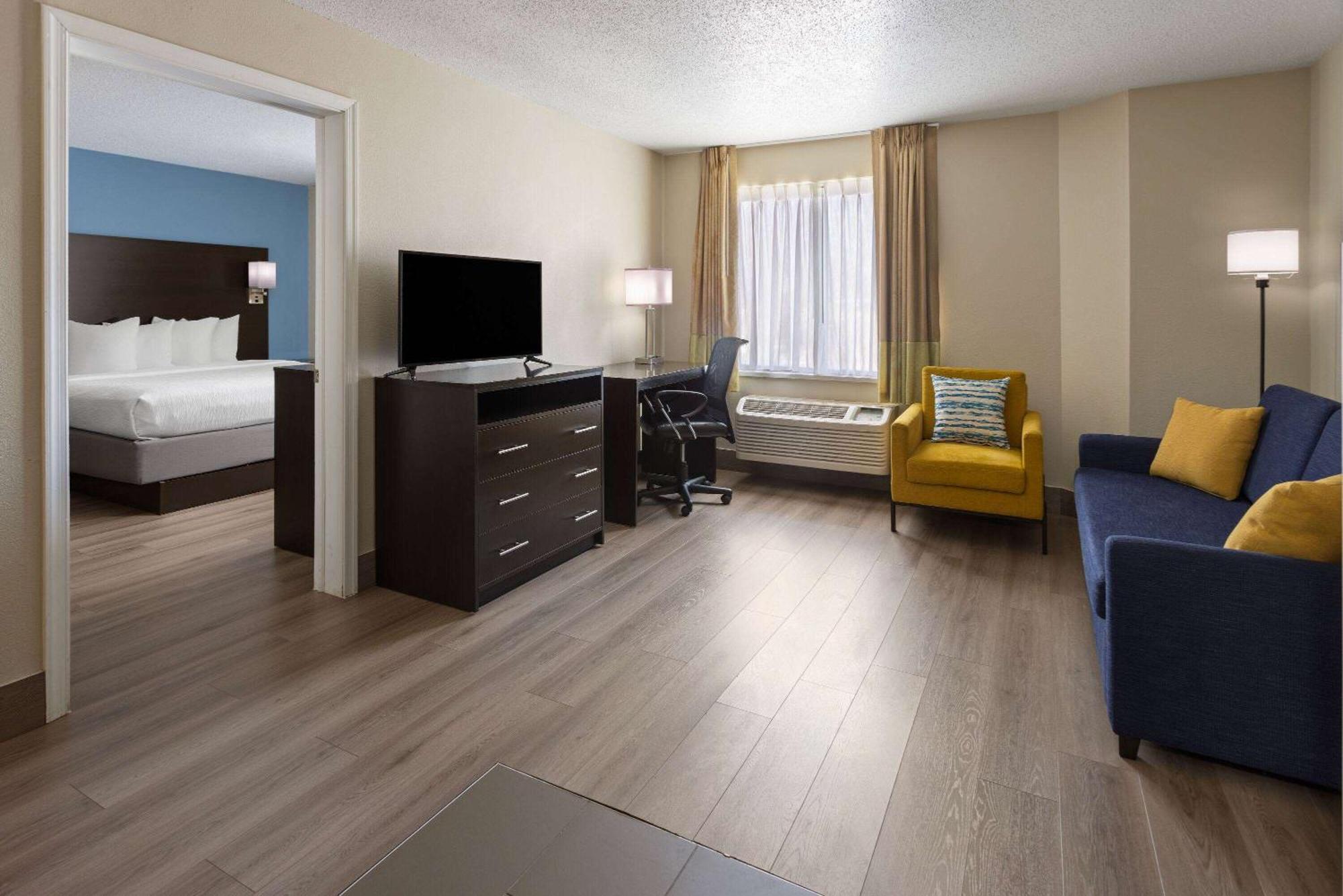 Baymont By Wyndham Newark At University Of Delaware Extérieur photo
