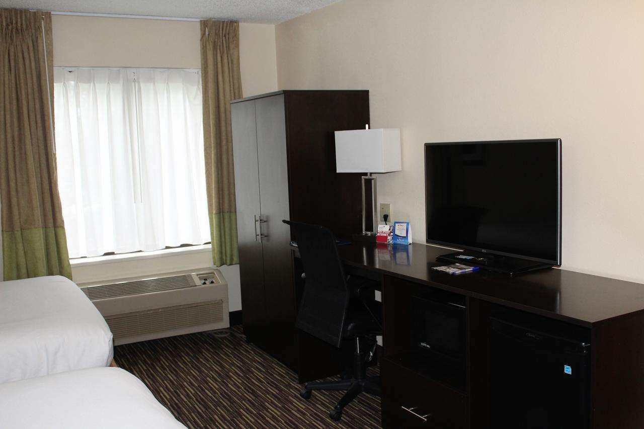 Baymont By Wyndham Newark At University Of Delaware Extérieur photo